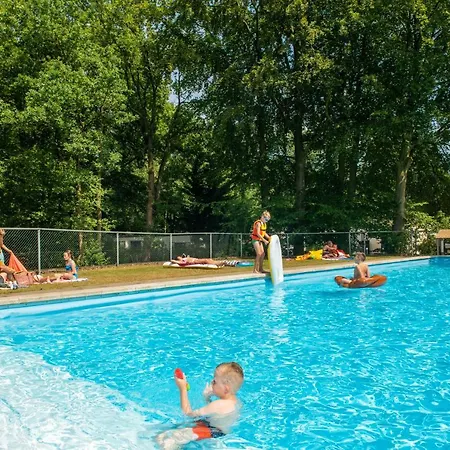 Recreatiepark D'n Mastendol Luxe Boomhutten Campsite