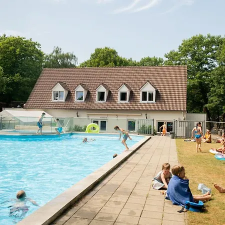 Recreatiepark D'n Mastendol Luxe Boomhutten *