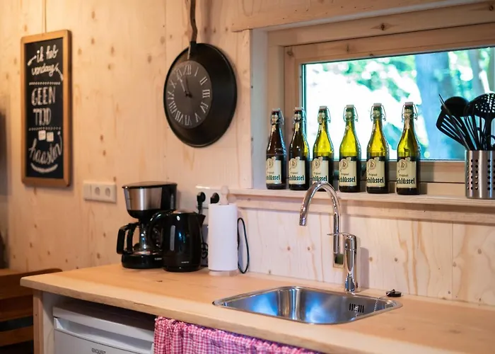 Recreatiepark D'n Mastendol Luxe Boomhutten *